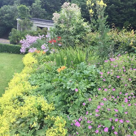 Ballyteige Country house *